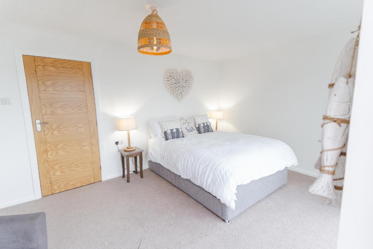 Watersedge Retreat, Views, Sunsets, Dogs Welcome Sandside  Exterior foto